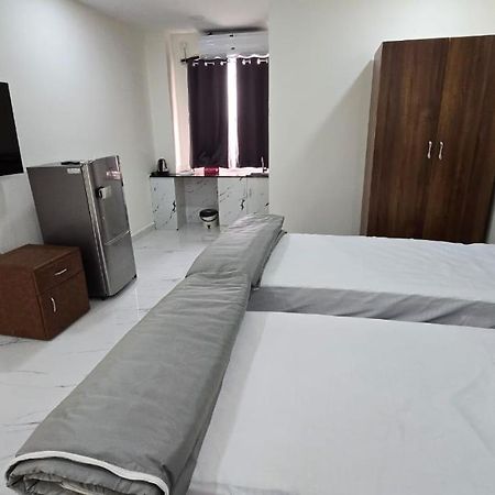 Single Suite Room Haidarábád Kültér fotó